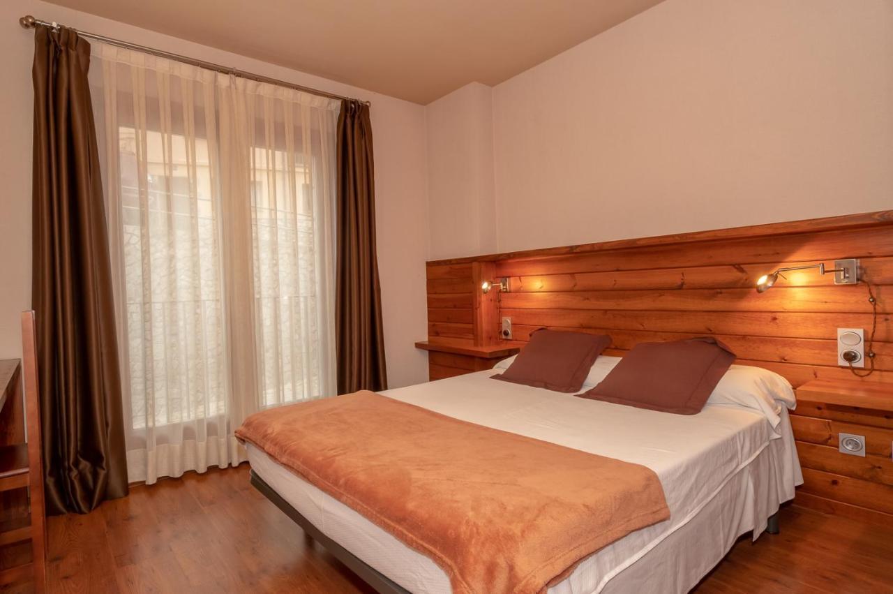 בלוור דה סרדאניה Aparthotel Bellver מראה חיצוני תמונה